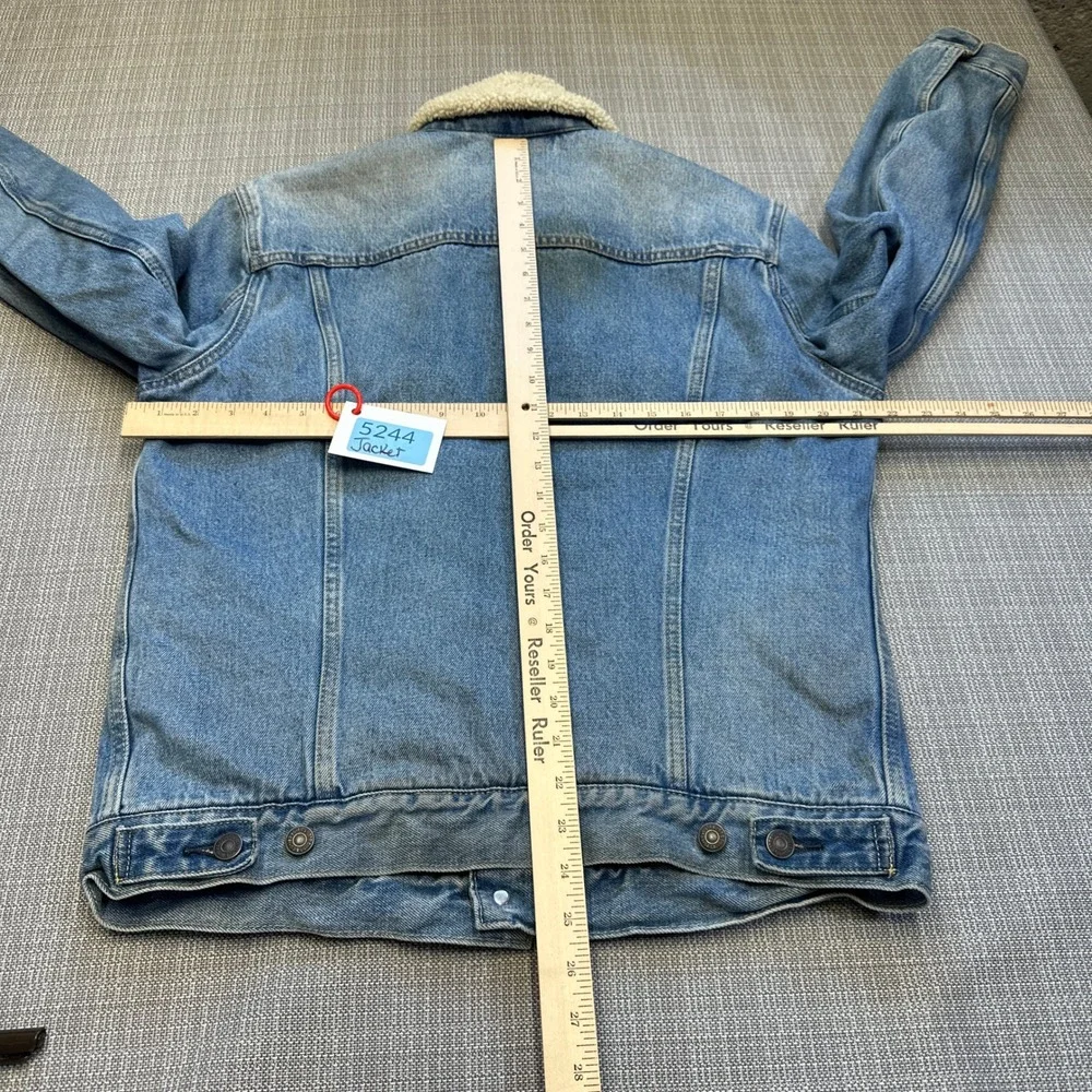 Levis‎ Sherpa Lined Denim Trucker Jacket Mens Medium Western Rancher Americana